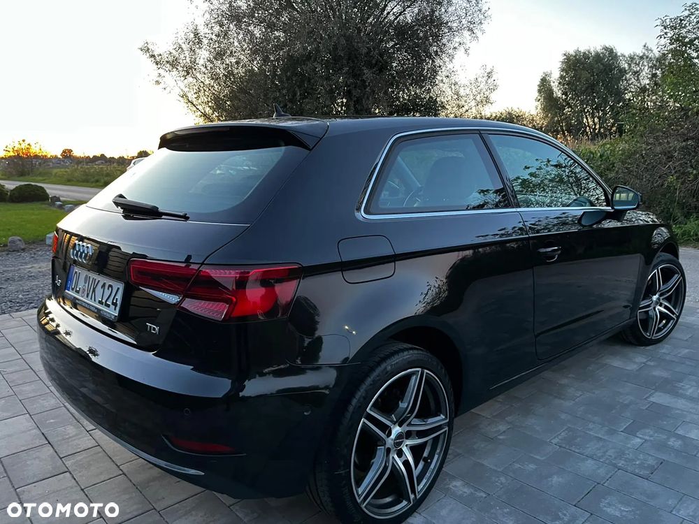 Audi A3 1.6 TDI S tronic - 25