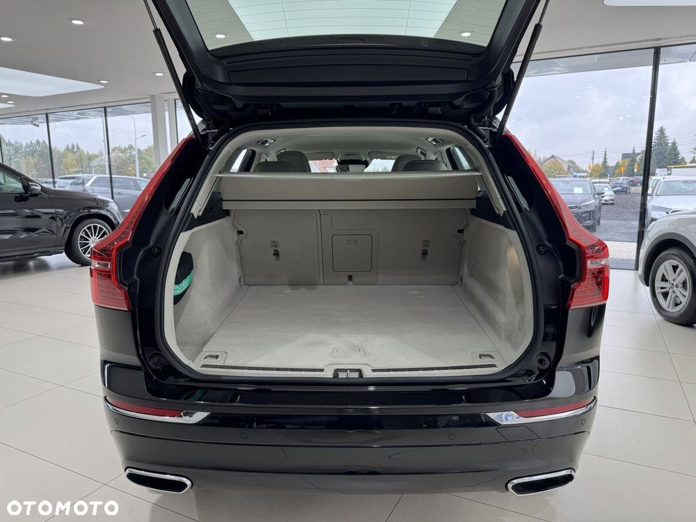 Volvo XC 60 D5 AWD Inscription - 17