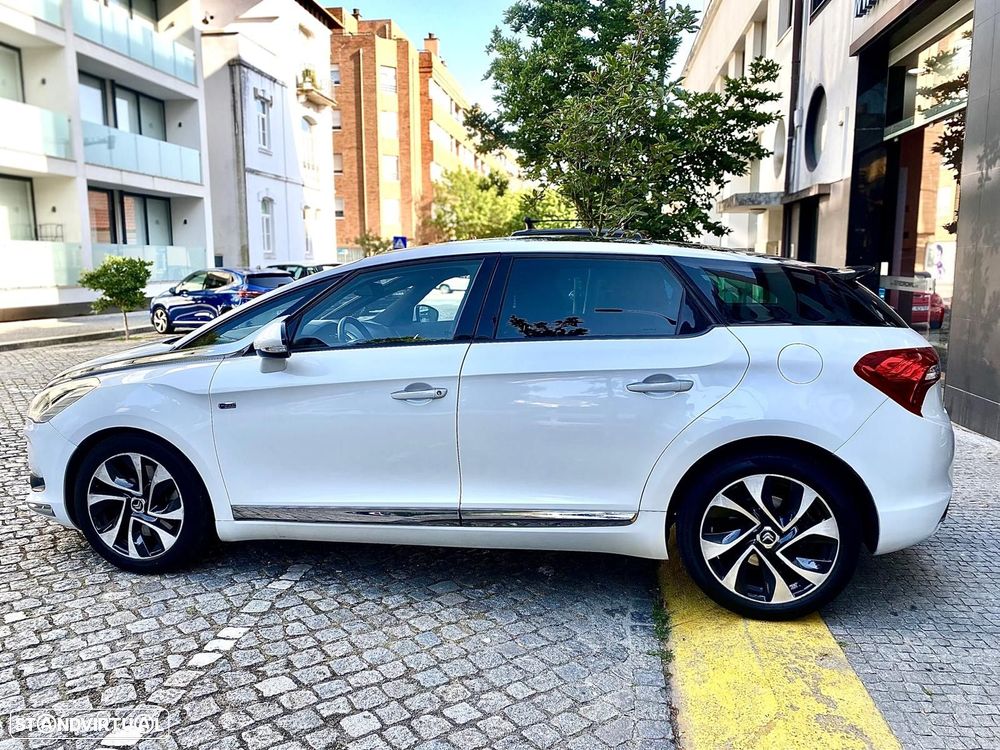 Citroën DS5 2.0 HDi Hybrid4 So Chic CMP6 - 12
