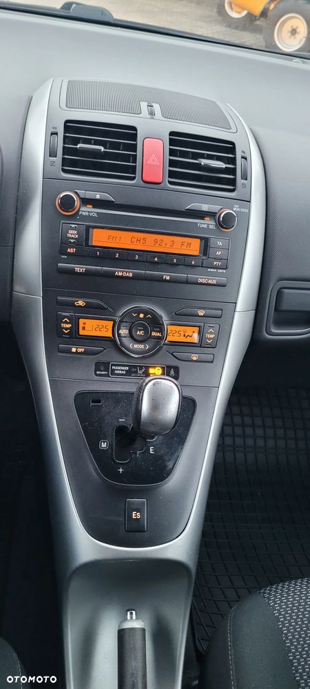 Toyota Auris 1.6 Premium MM - 20