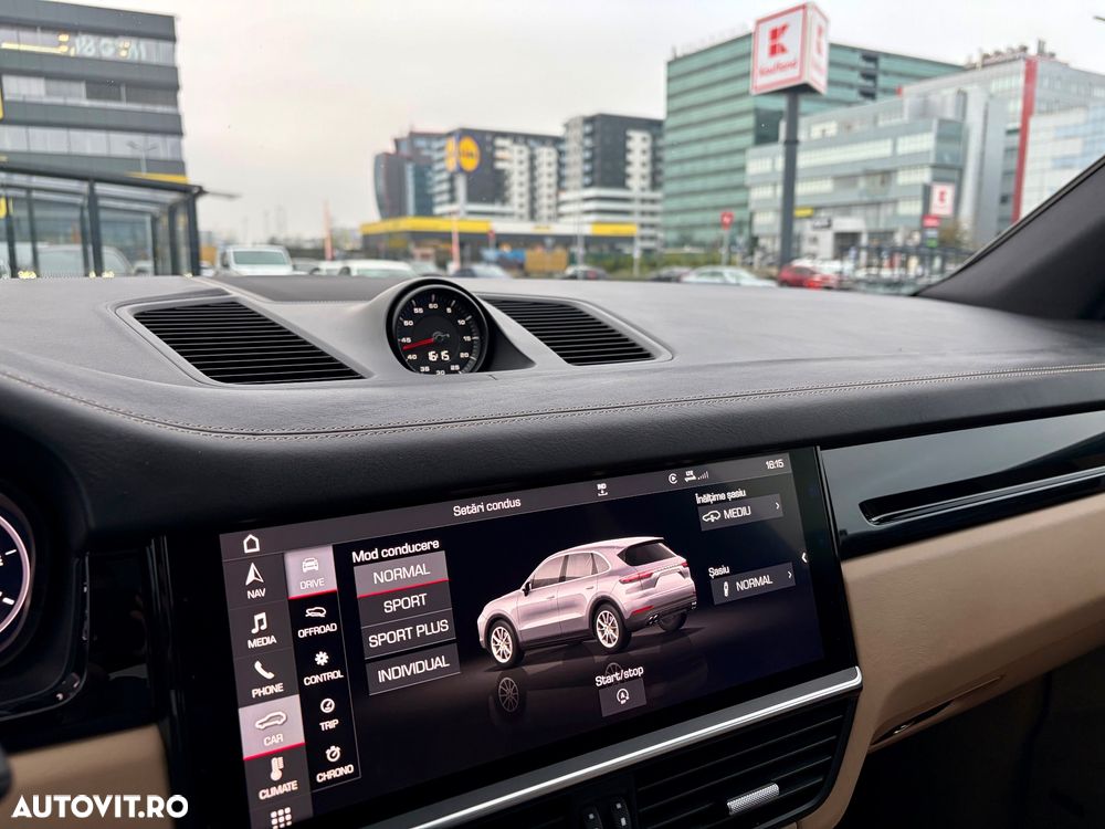 Porsche Cayenne S Tiptronic S - 24