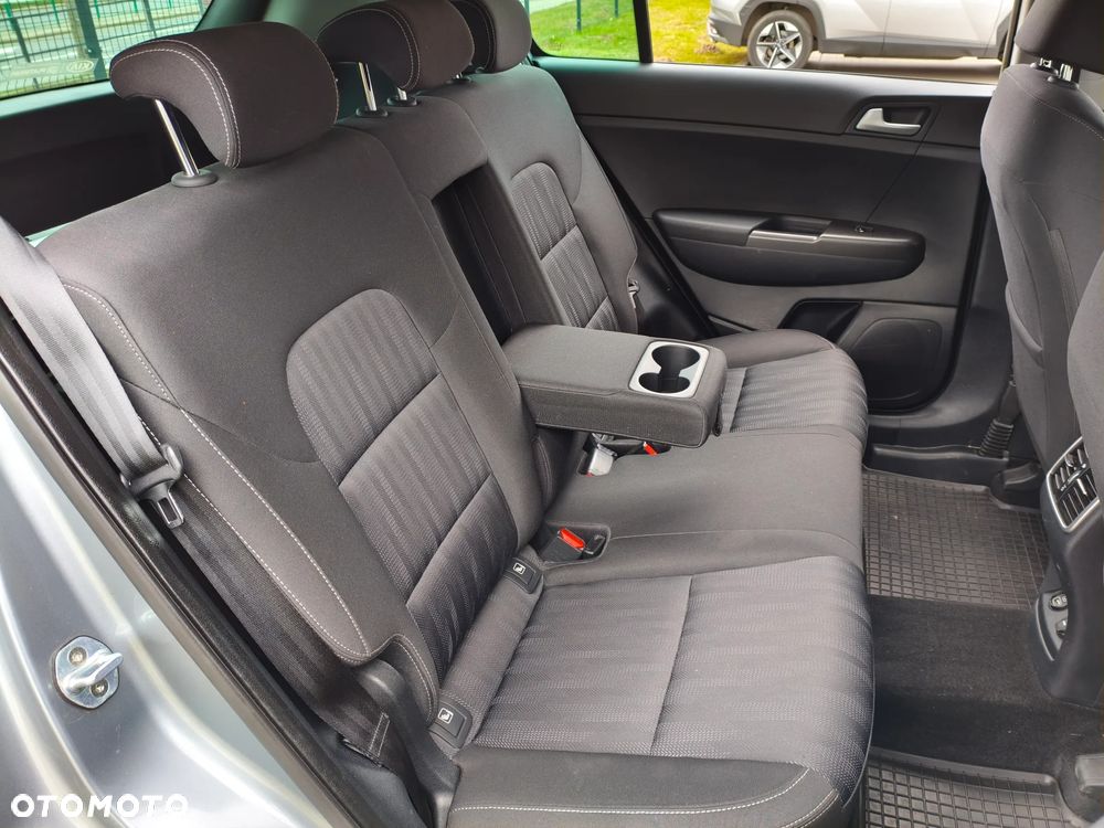 Kia Sportage 1.6 GDI L 2WD - 21