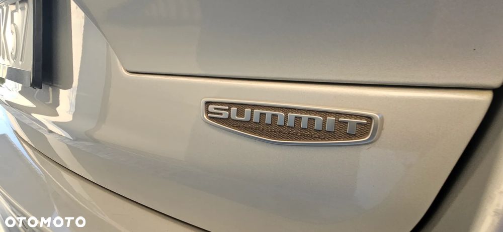 Jeep Grand Cherokee 5.7 V8 Summit - 9