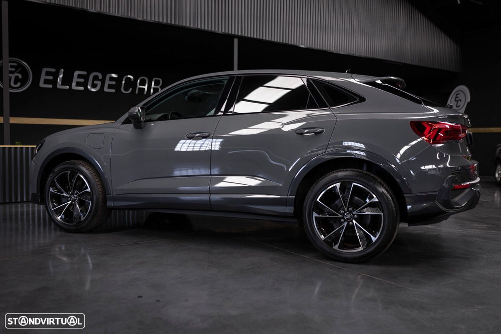 Audi Q3 Sportback 45 TFSIe S tronic - 8