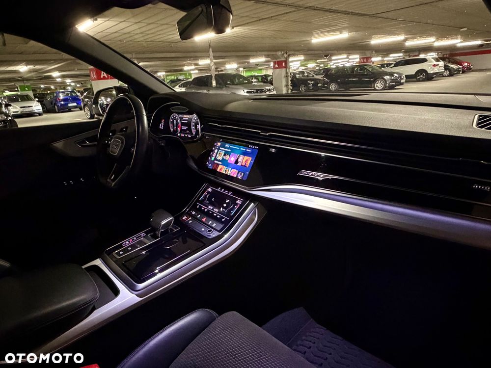 Audi SQ8 - 13