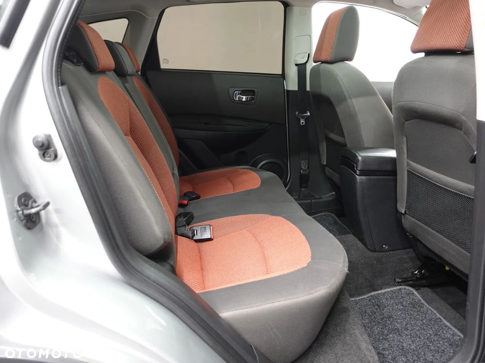 Nissan Qashqai 2.0 4x4 Tekna - 25