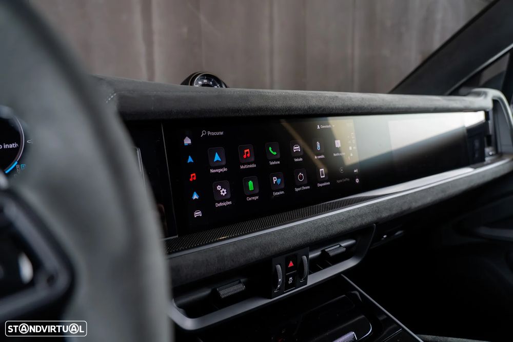 Porsche Cayenne Coupé Turbo E-Hybrid Pacote GT - 20