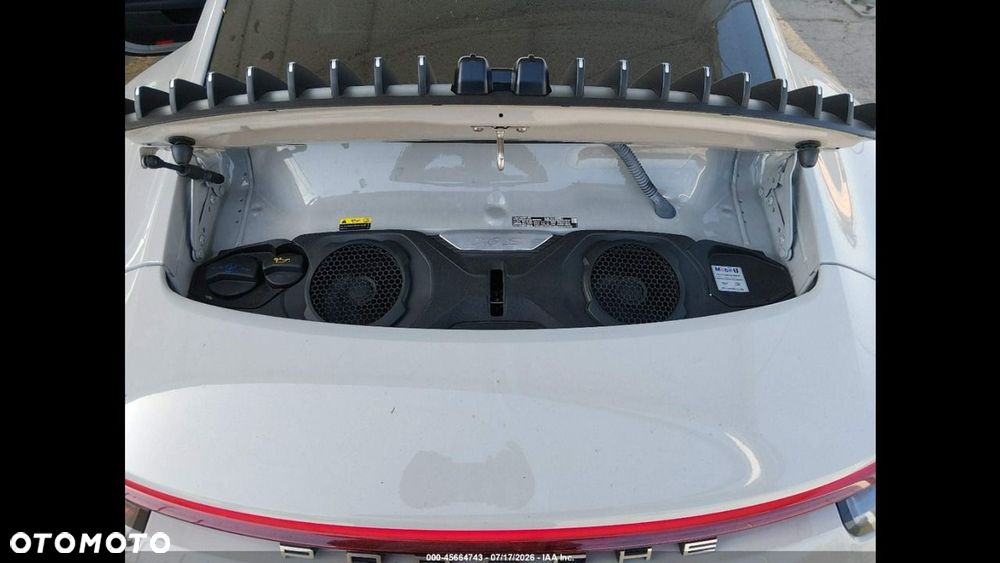 Porsche 911 Carrera 4S PDK - 12