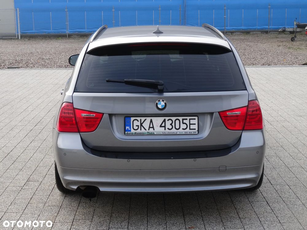 BMW Seria 3 - 8