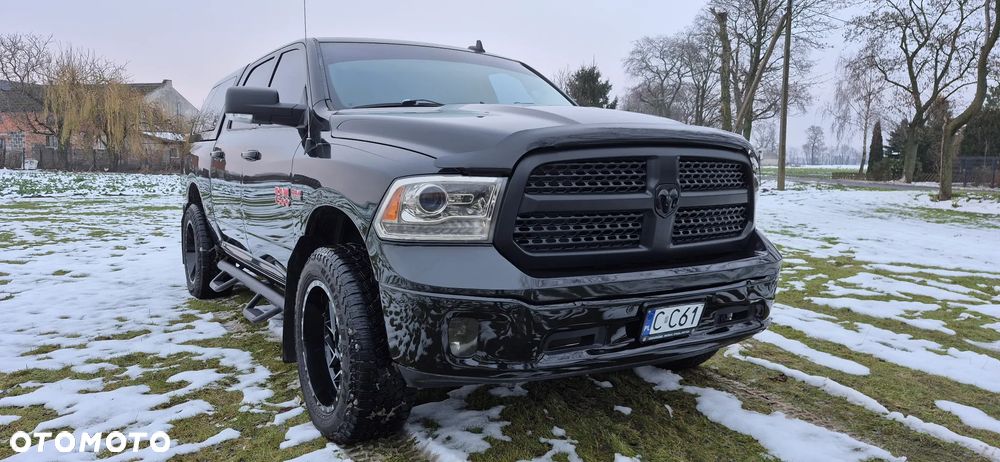 Dodge RAM 5.7 4x4 - 3