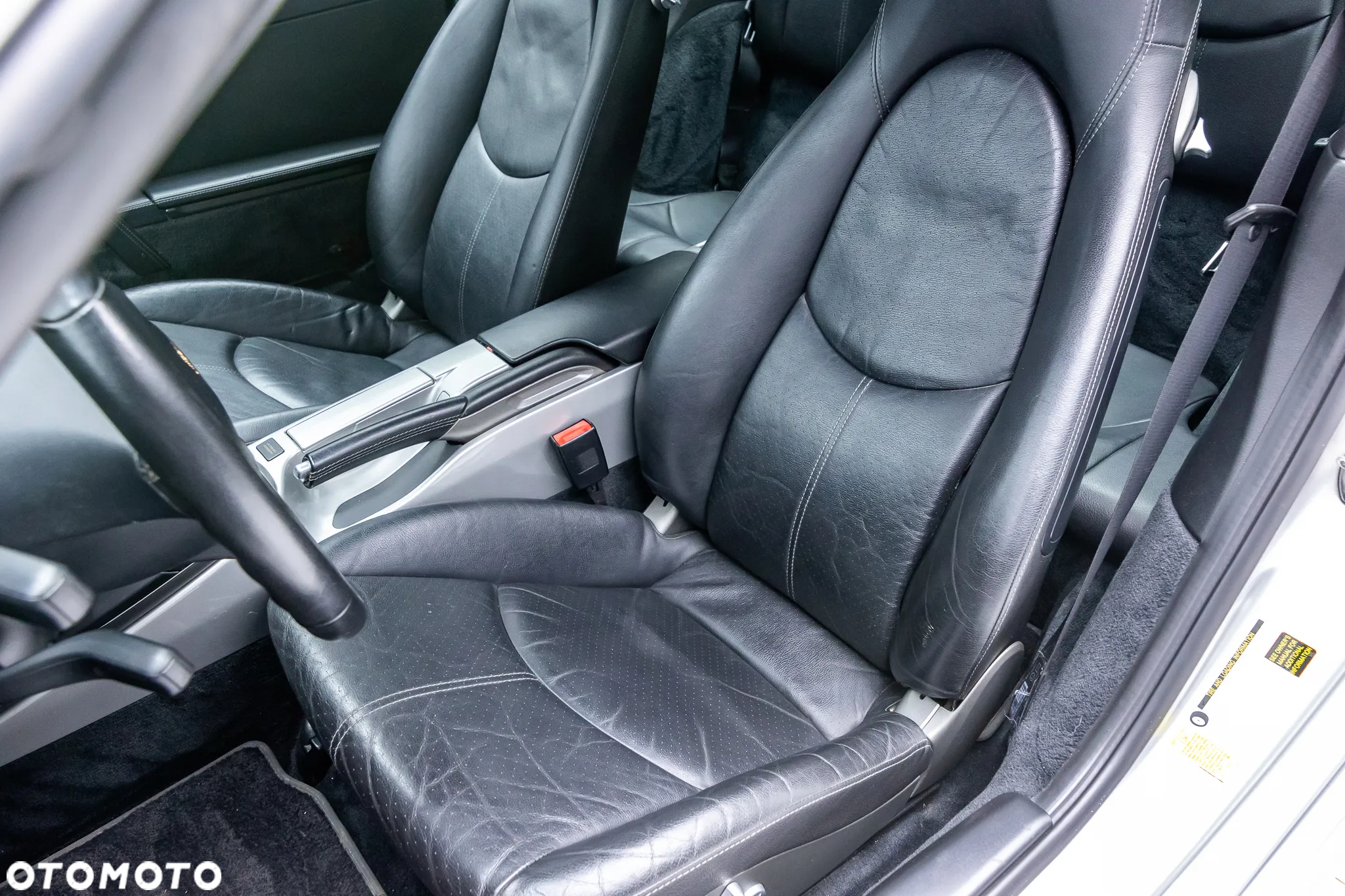 Porsche 911 Carrera 4 - 10