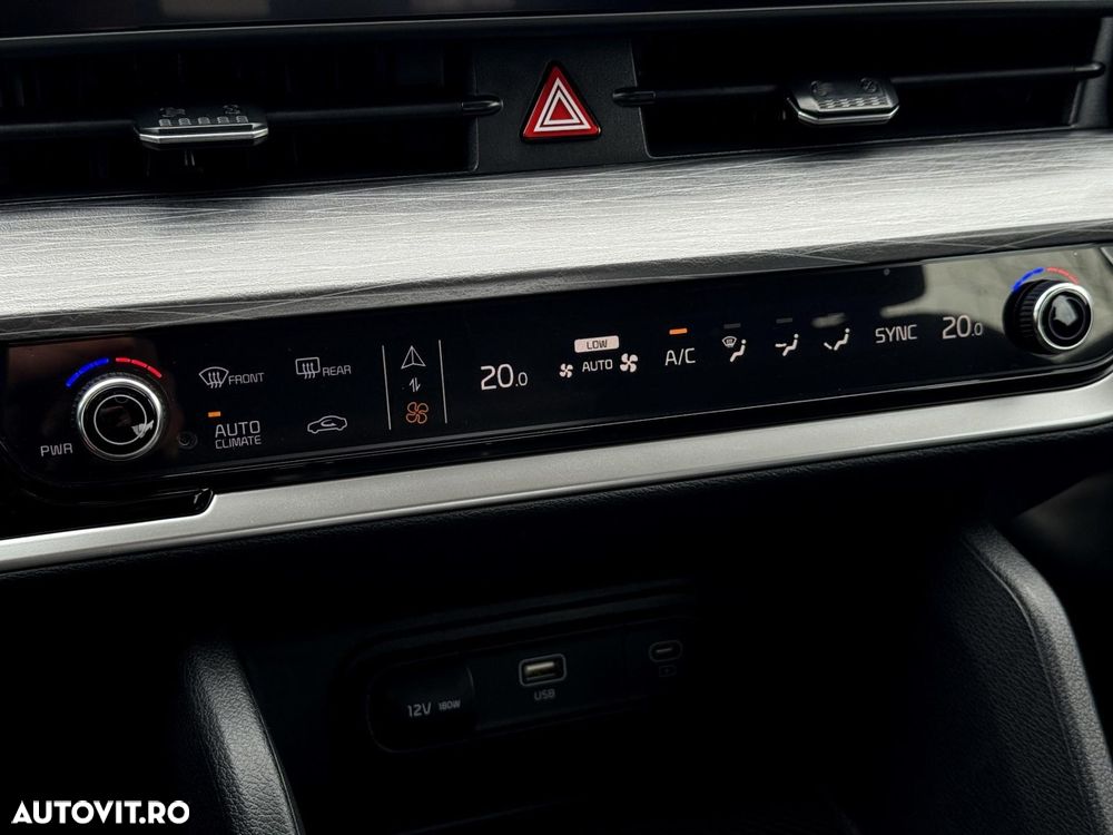 Kia Sportage - 25