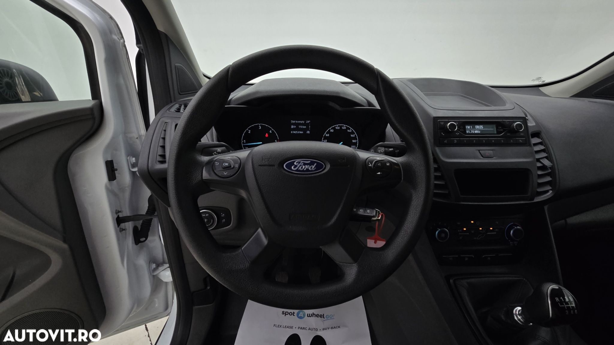 Ford Transit Connect - 15