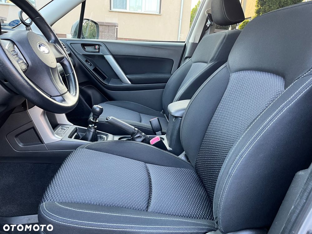 Subaru Forester - 25