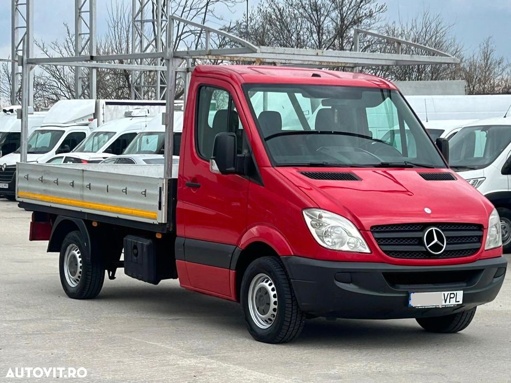 Mercedes-Benz Sprinter - 2