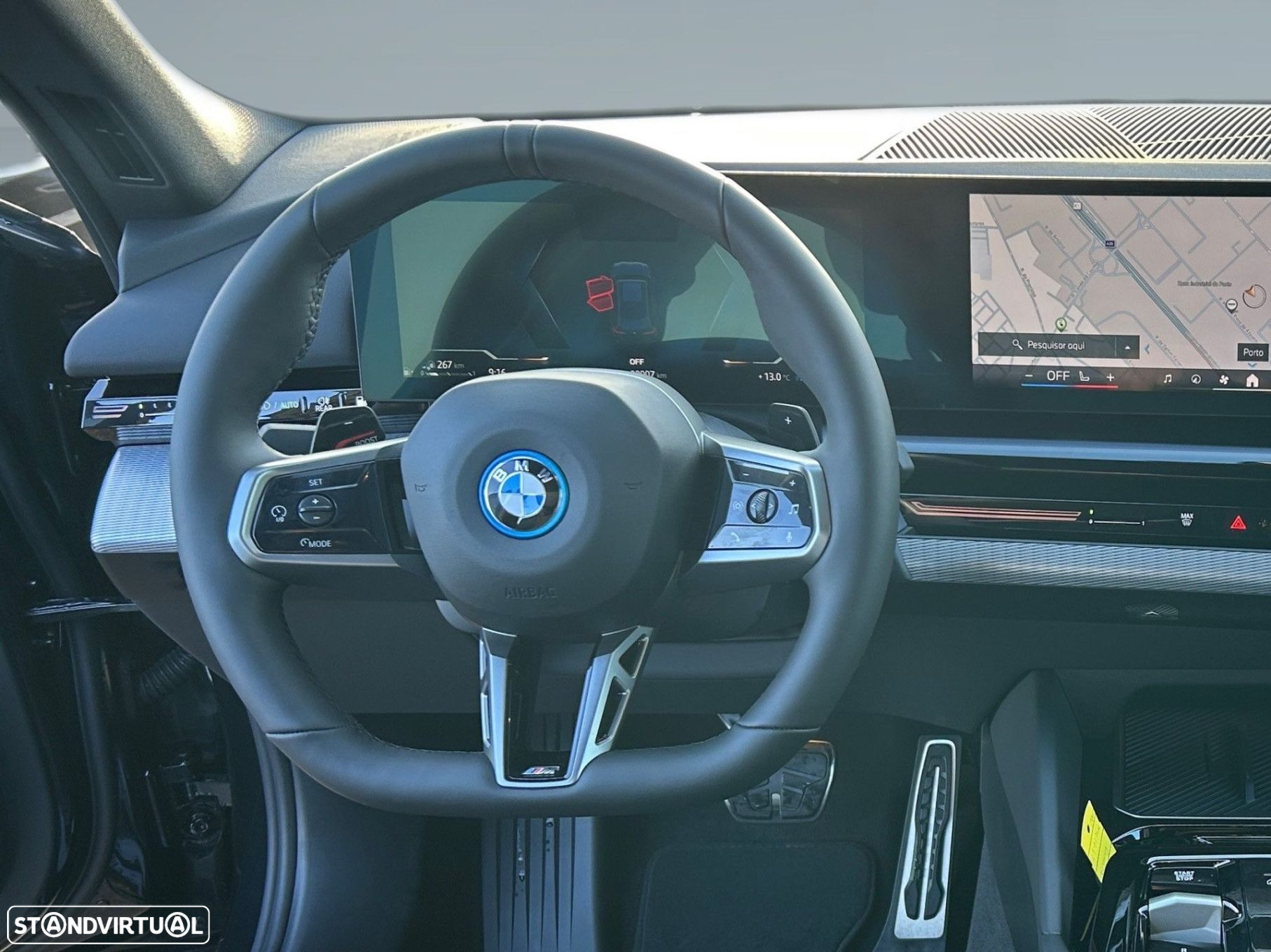BMW 530 e Pack Desportivo M - 3