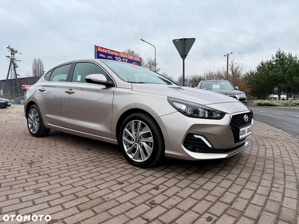 Hyundai i30 1.4 T-GDI Premiere Style - 26