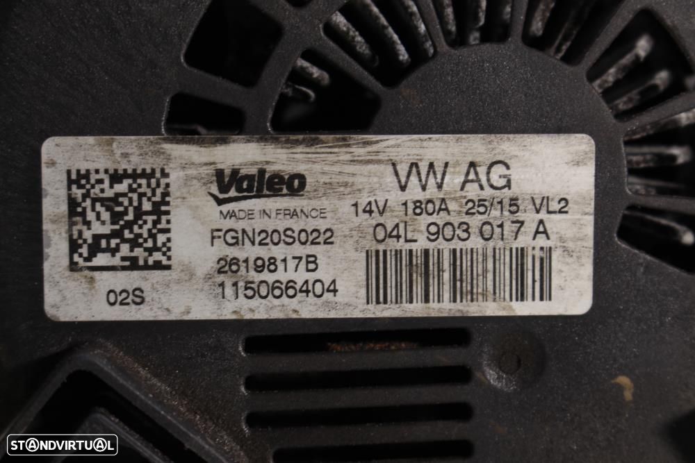 Alternador Audi A4 (8K2, B8)  04L903017a / 2619817B / 04L 903 017 A - 8
