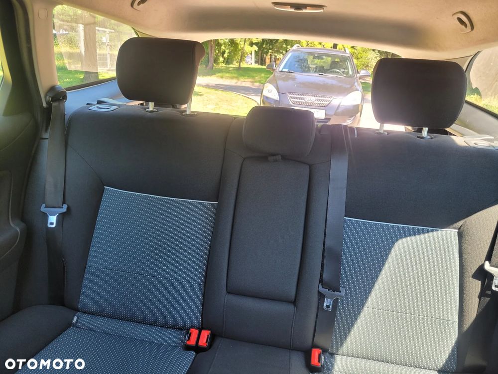 Ford Mondeo - 18