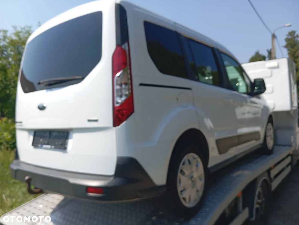 Ford Tourneo Connect - 4