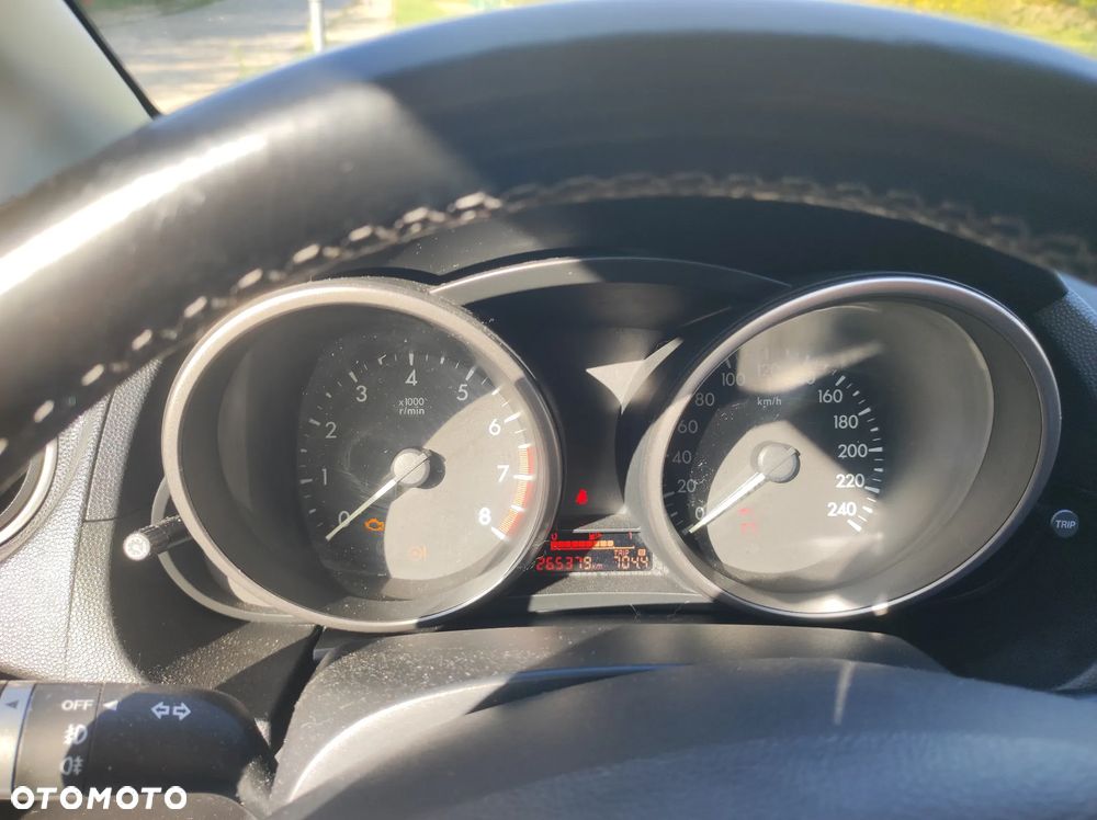 Mazda 5 1.8 Exclusive - 11