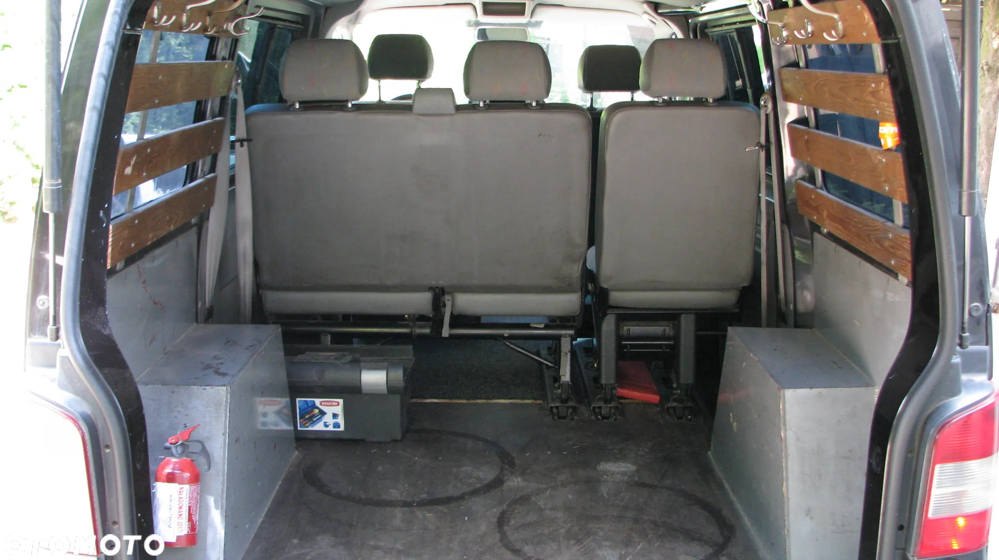 Volkswagen Transporter T5 TDI L1H1 - 6