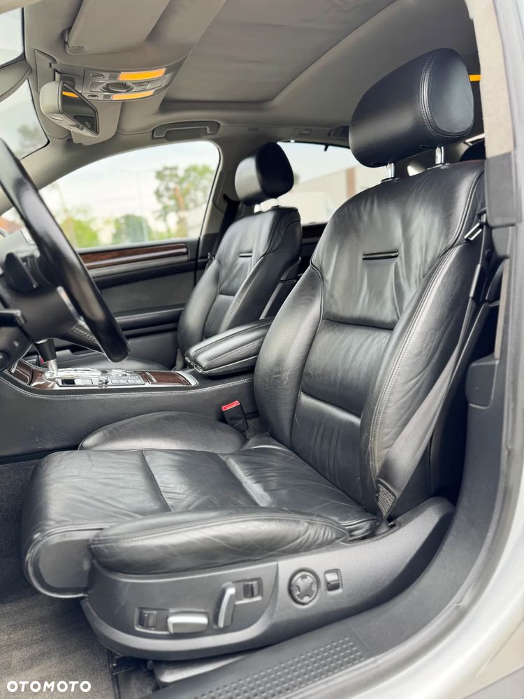 Audi A8 4.2 Quattro Langversion - 24