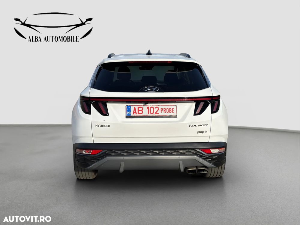 Hyundai Tucson 1.6 T-GDi Plug-in-Hybrid 4WD - 11