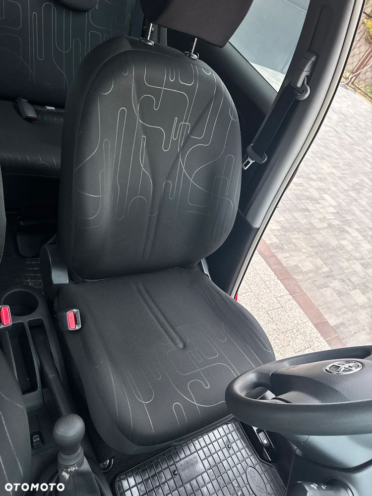 Toyota Yaris 1.0 Terra A/C - 10