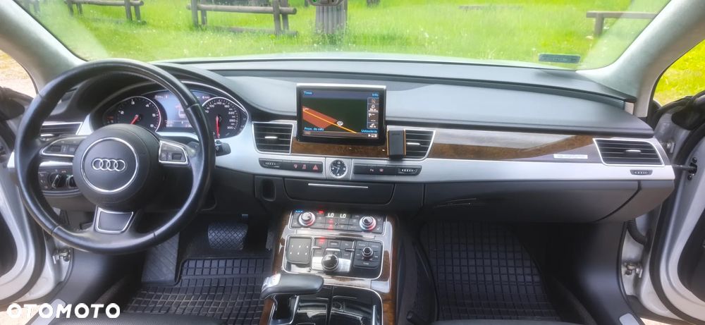 Audi A8 4.2 TDI Quattro - 26