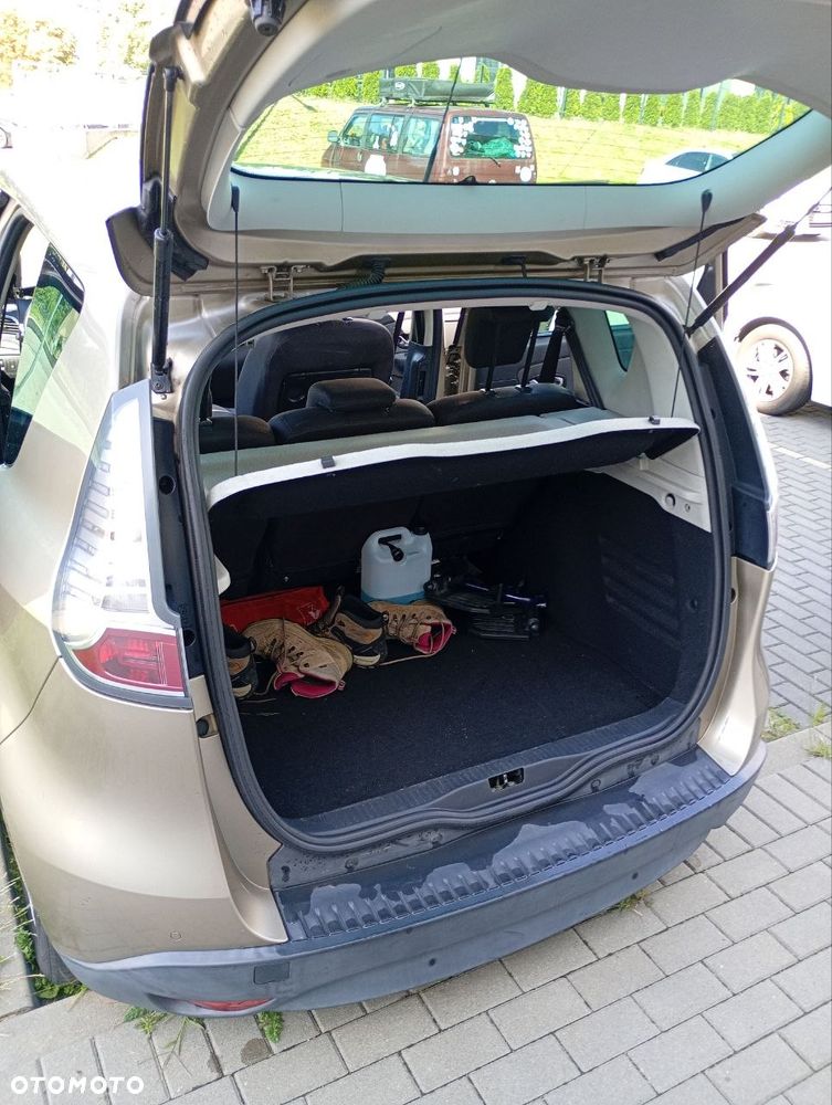 Renault Scenic 1.5 dCi Limited - 30