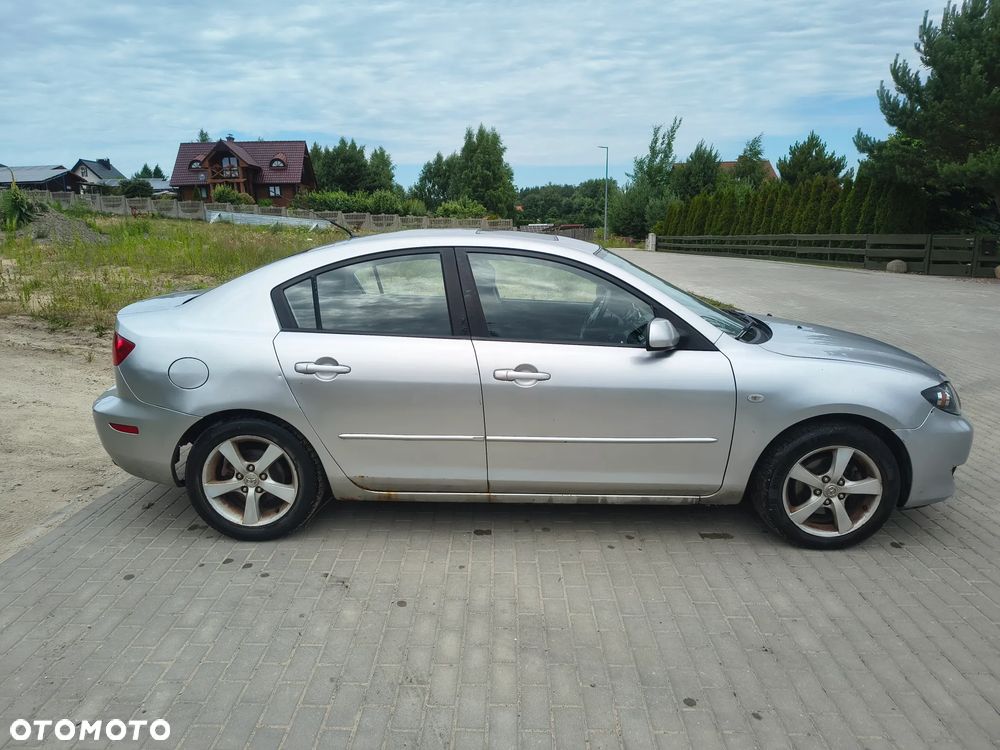 Mazda 3 - 4