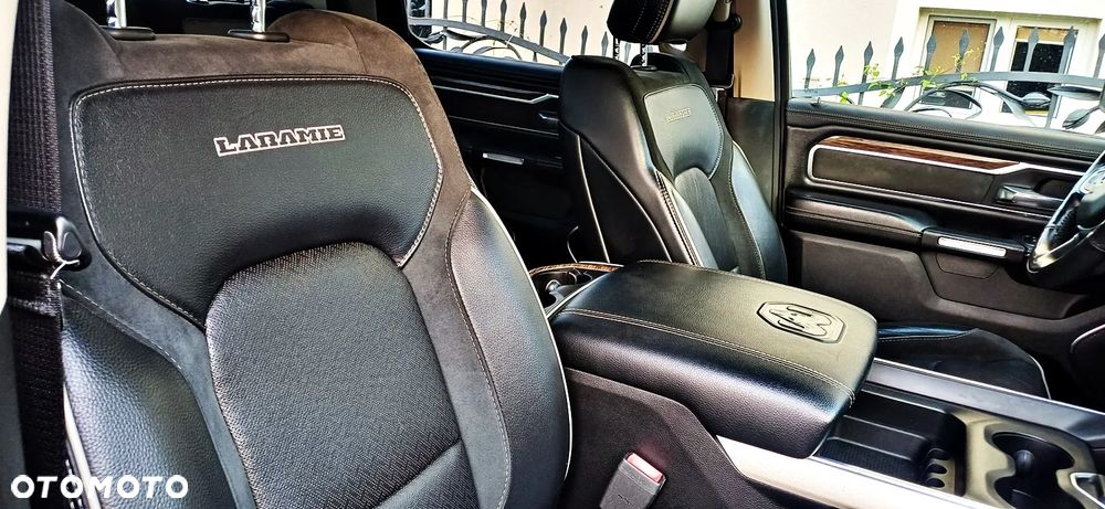 Dodge RAM 5.7 4x4 - 20