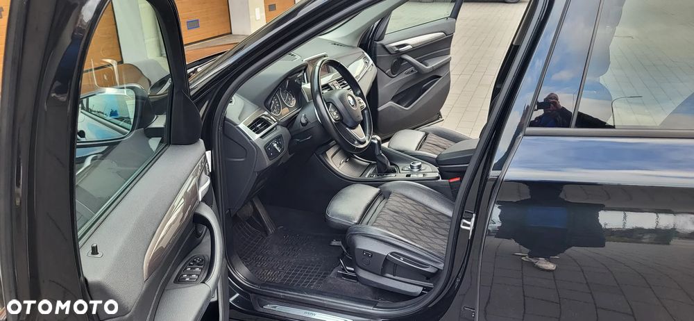 BMW X1 xDrive20d - 14