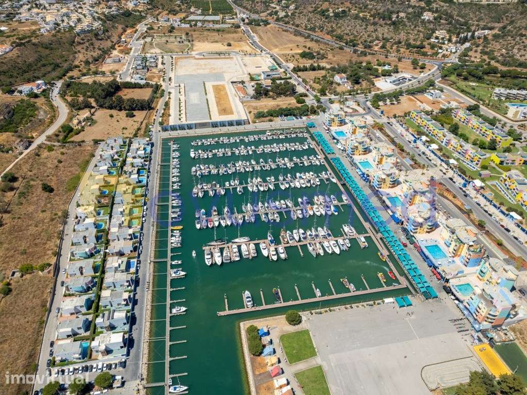 Apartamento T1 na Marina de Albufeira - Piscina, Garagem, Licença A... - Grande imagem: 5/29