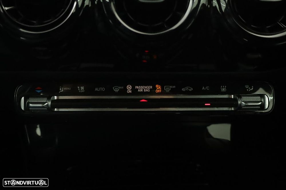 Mercedes-Benz A 250 e - 14