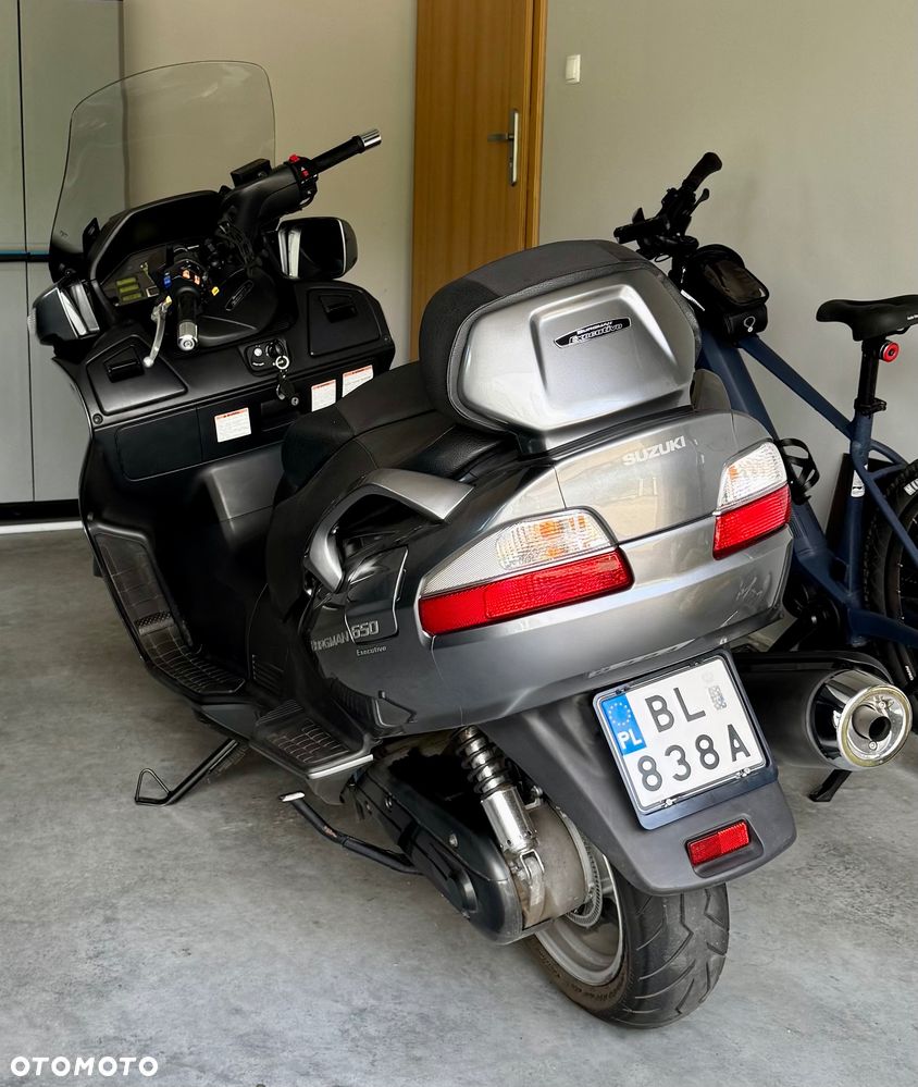 Suzuki Burgman - 13