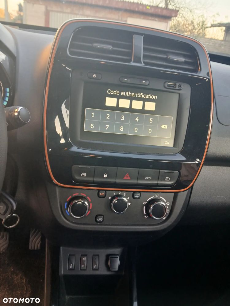 Dacia Spring 27.4kWh Essential - 13