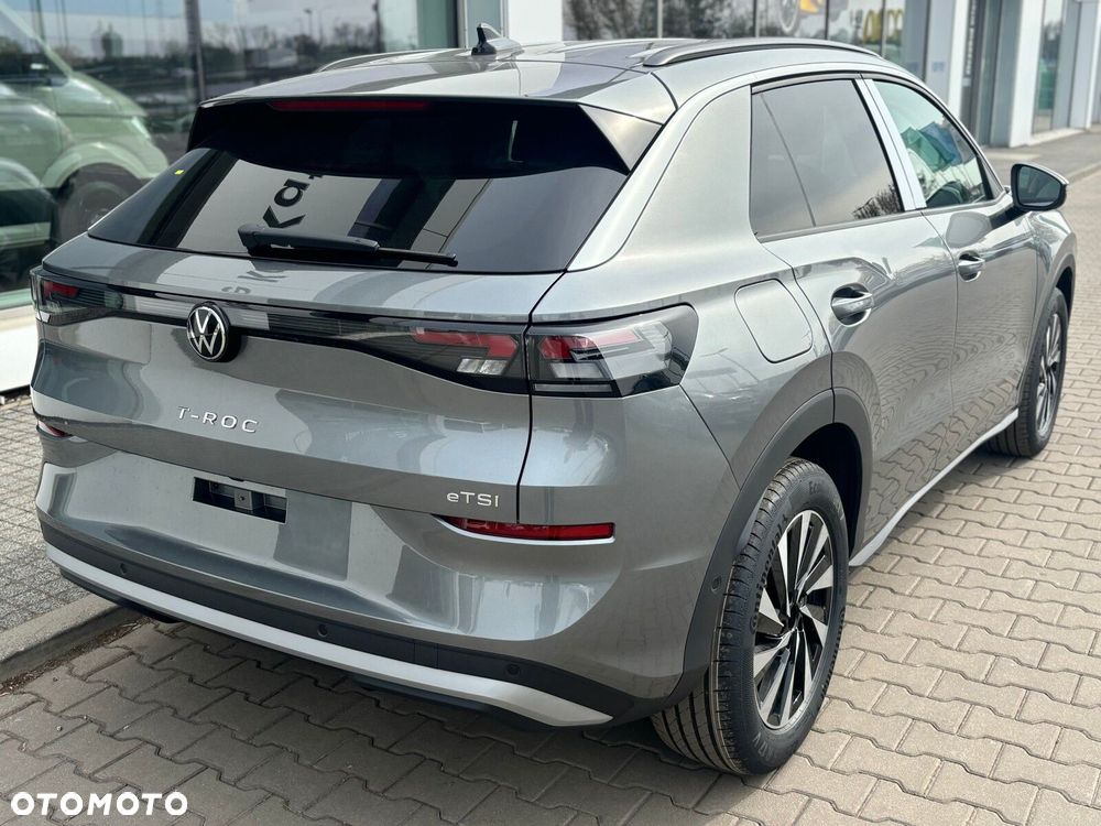 Volkswagen T-Roc - 5