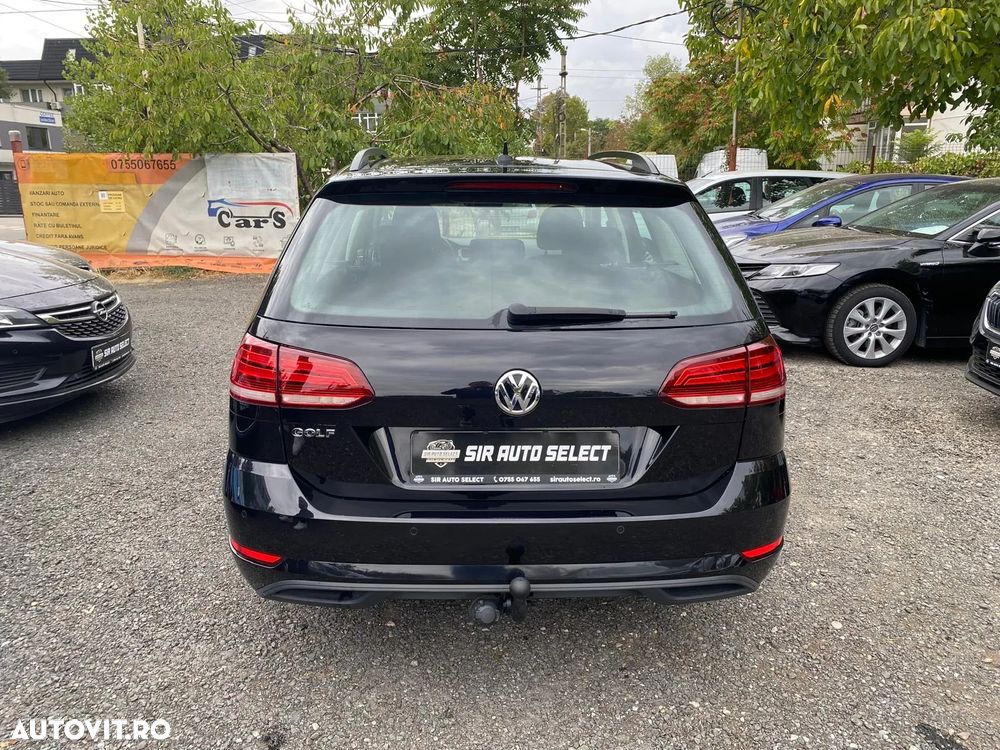 Volkswagen Golf 1.6 TDI Comfortline - 4