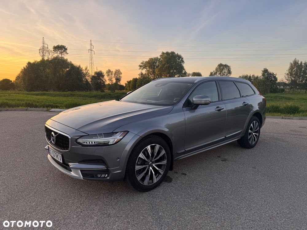 Volvo V90 Cross Country T6 AWD Pro - 6