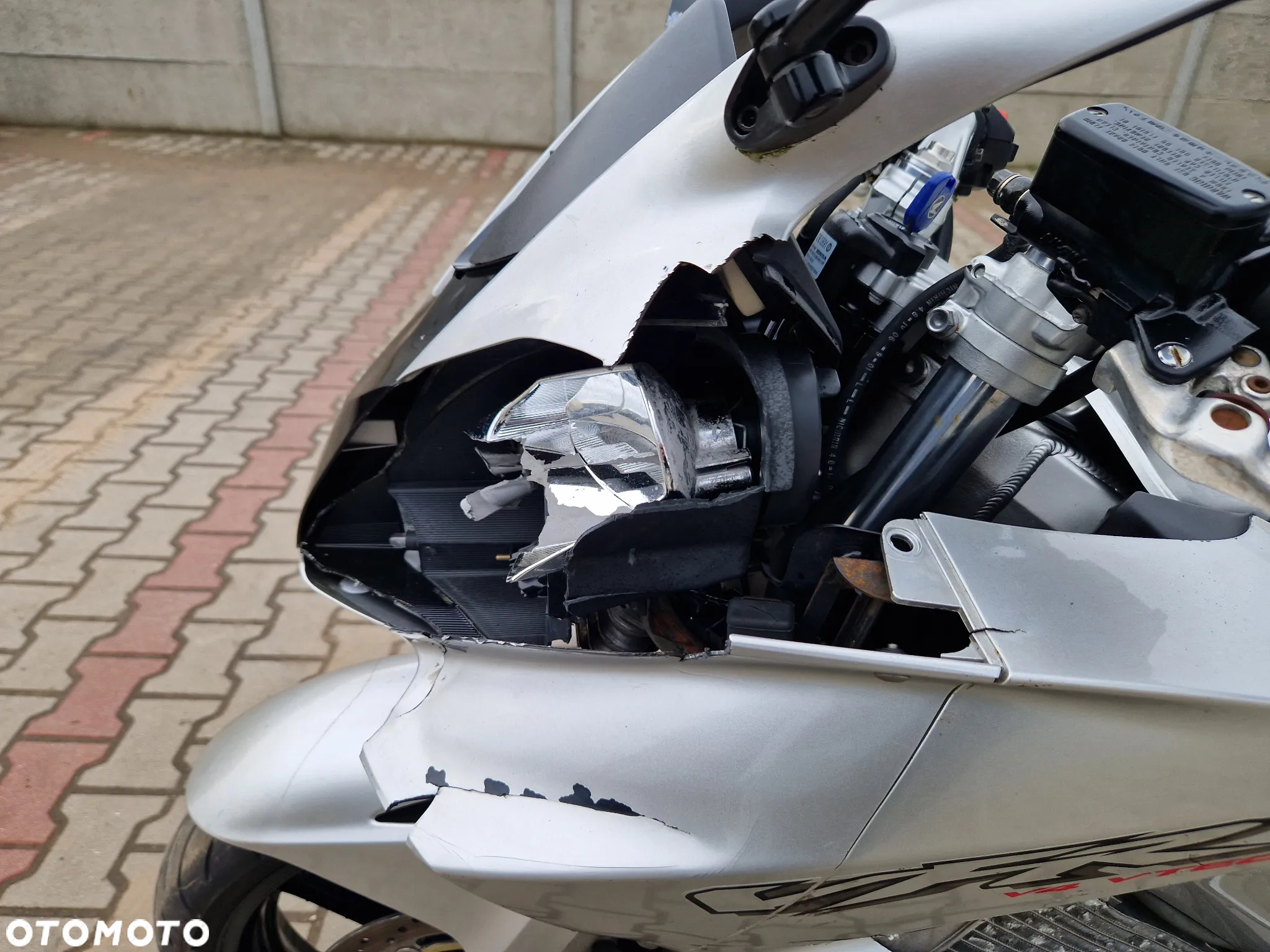 Honda VFR - 20