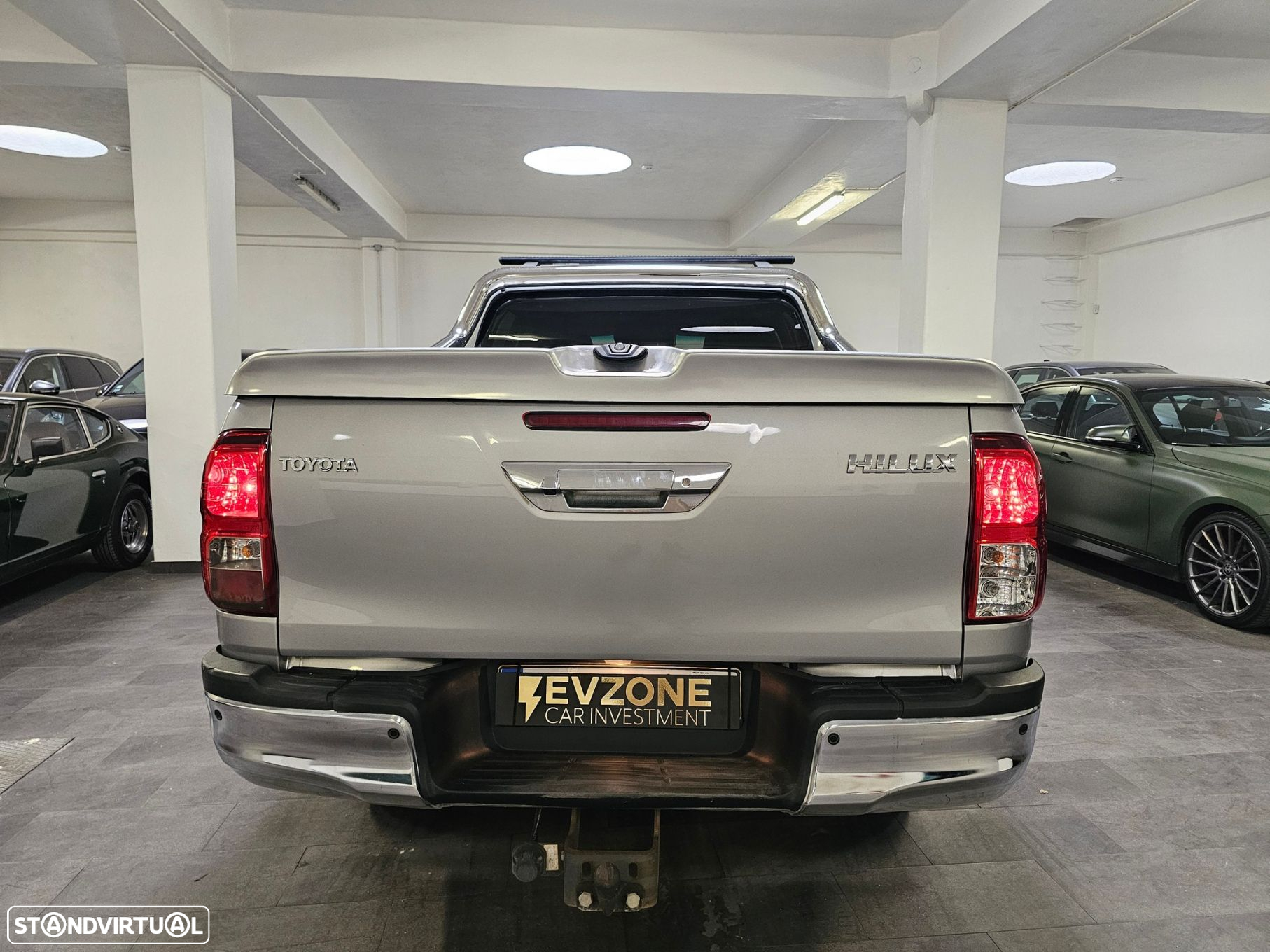 Toyota Hilux 4x4 Cabine Dupla Auto Executive - 8