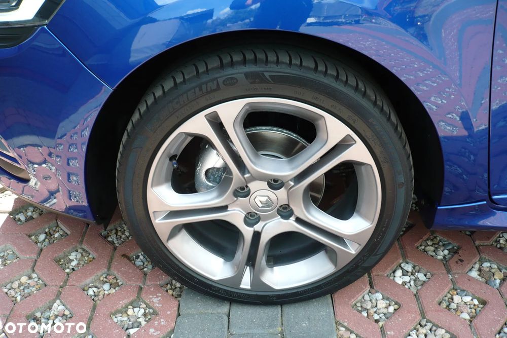 Renault Clio - 31