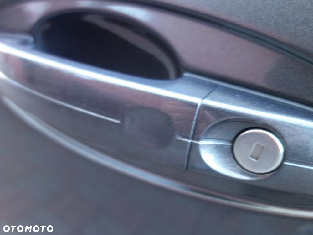 Ford C-MAX 2.0 TDCi Start-Stop-System Titanium - 9