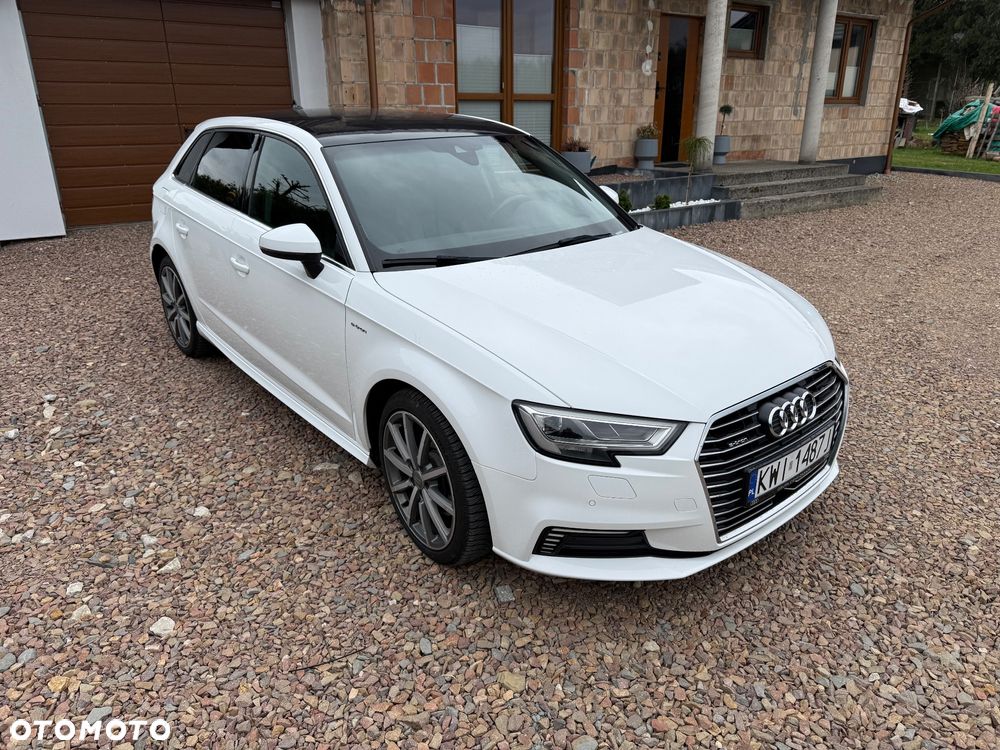 Audi A3 Sportback 1.4 TFSI e-tron Sport S tronic - 1