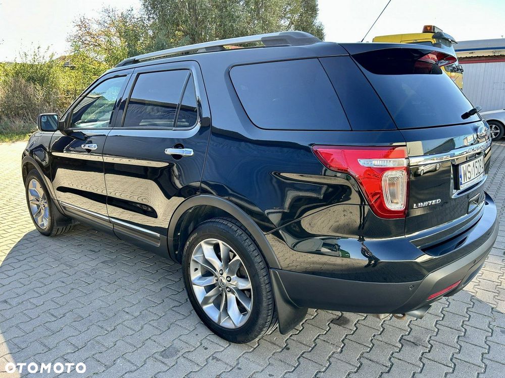 Ford Explorer - 5