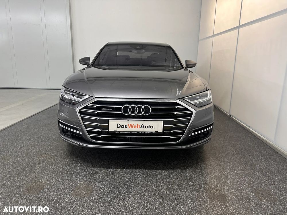 Audi A8 - 4