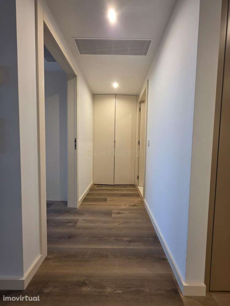 Apartamento T1 à venda na Rua José Falcão - Douro Nobilis I - Grande imagem: 5/22