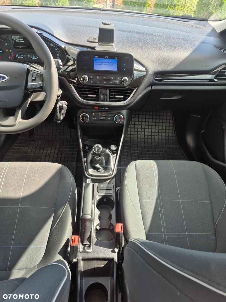 Ford Fiesta - 20